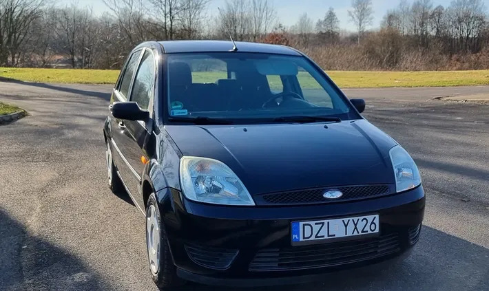 ford fiesta bolesławiec Ford Fiesta cena 5800 przebieg: 205700, rok produkcji 2005 z Bolesławiec